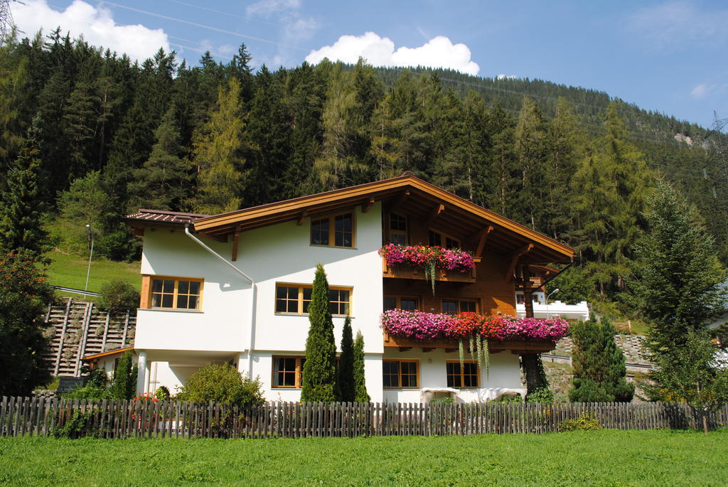 Appartement Haus Untergand à Sankt Anton am Arlberg Extérieur photo